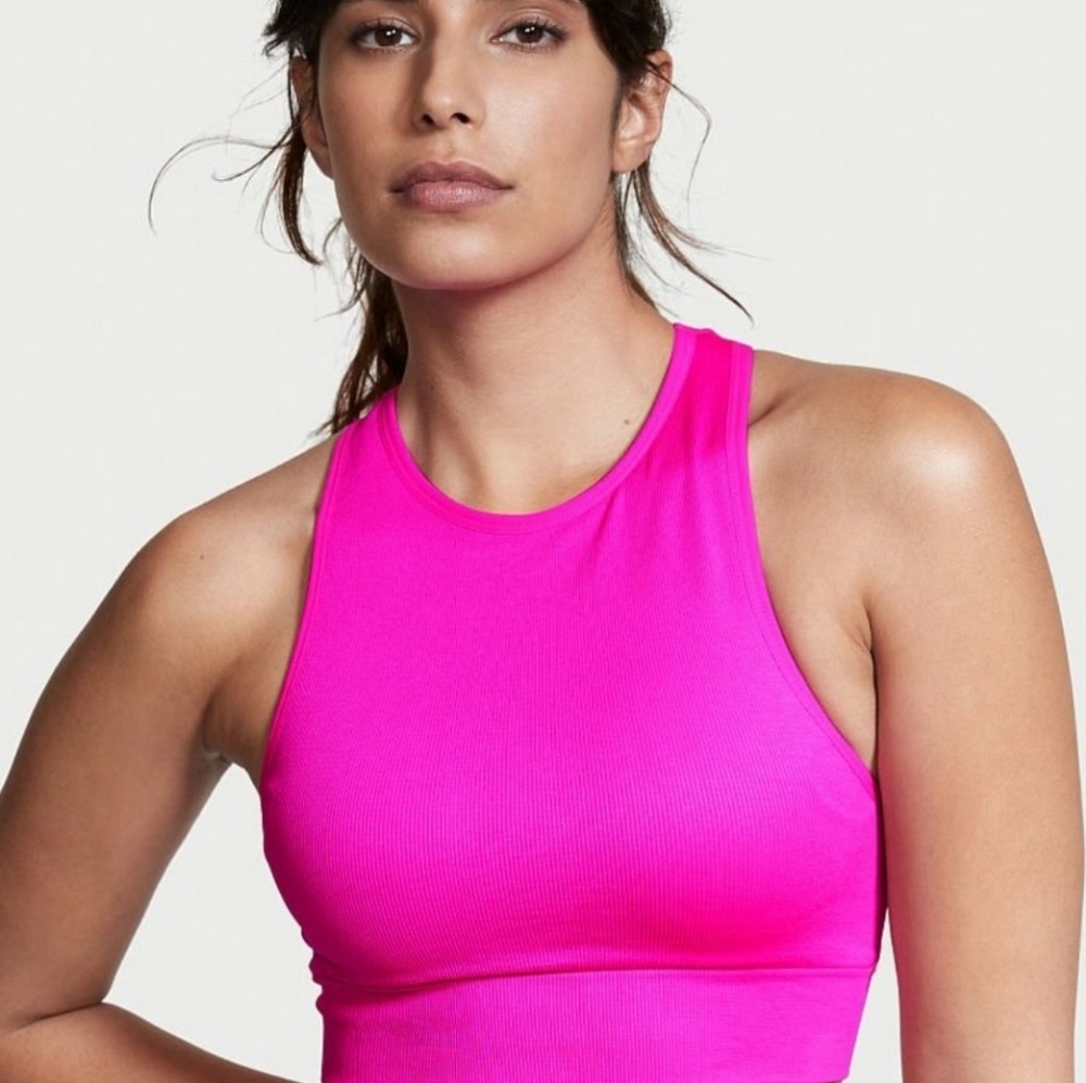 Nwt VICTORIA’S SECRET SEAMLESS RIB HIGH NECK SPORT BRA M Pink Bali Orchid